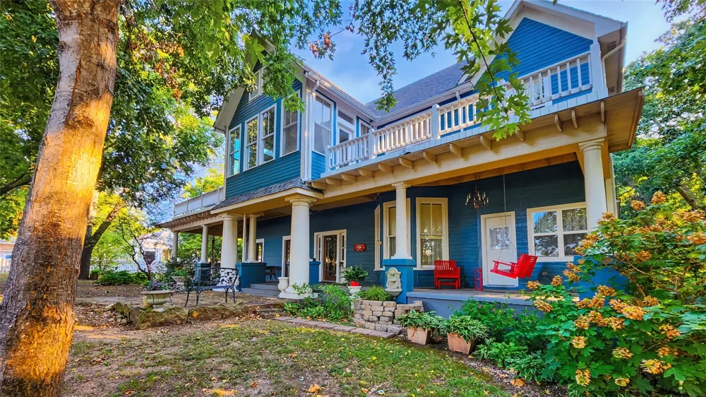224 W Chickasaw Street Tahlequah, OK 74464