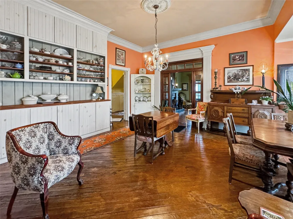 224 W Chickasaw Street Tahlequah, OK 74464