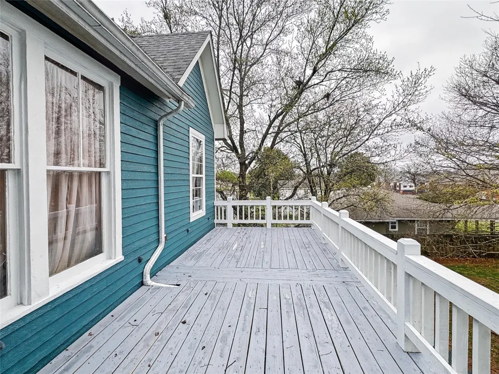 224 W Chickasaw Street Tahlequah, OK 74464