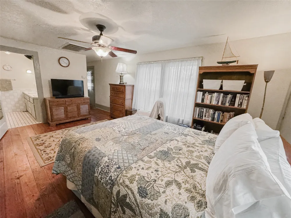 224 W Chickasaw Street Tahlequah, OK 74464