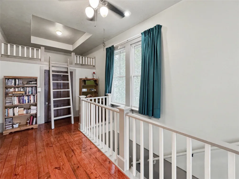 224 W Chickasaw Street Tahlequah, OK 74464