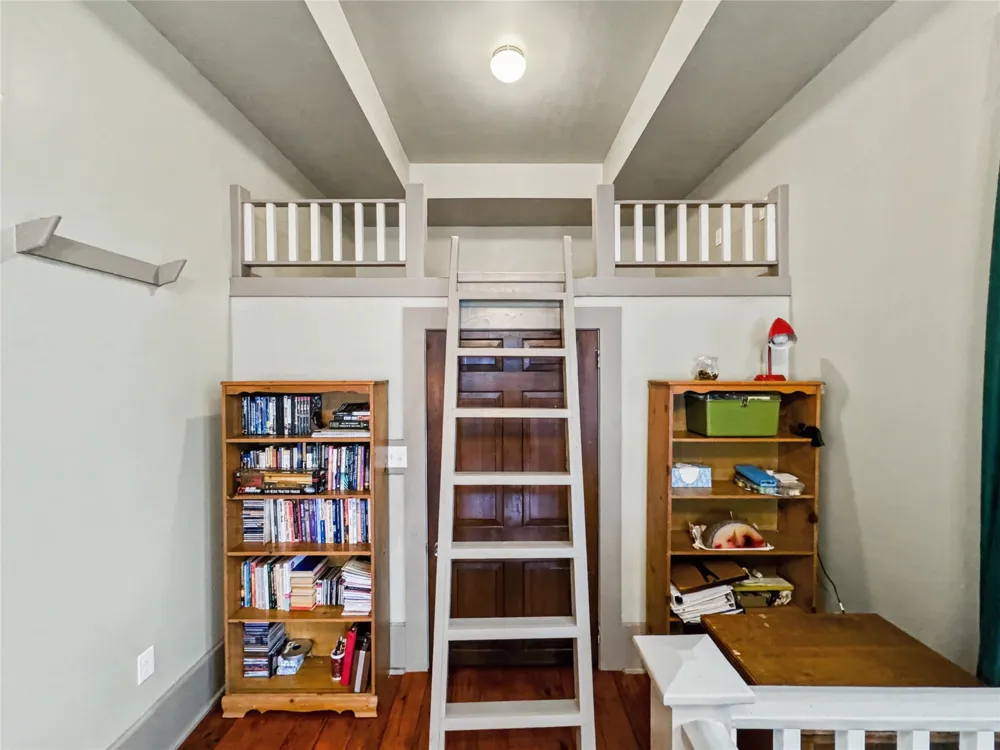 224 W Chickasaw Street Tahlequah, OK 74464