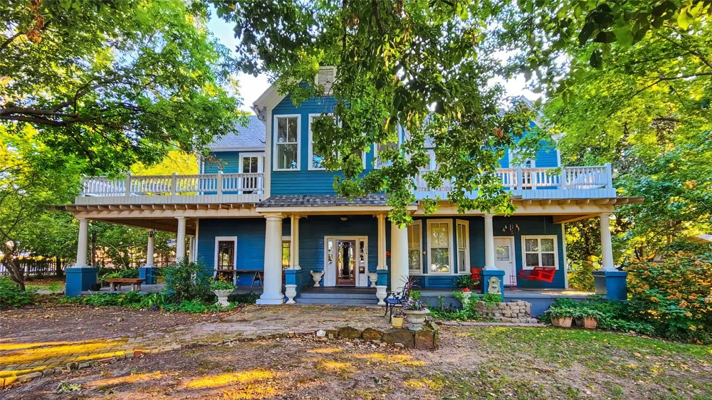 224 W Chickasaw Street Tahlequah, OK 74464
