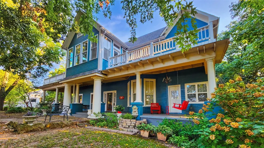 224 W Chickasaw Street Tahlequah, OK 74464