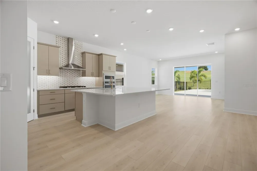 16114 VOLTERRA POINT Bella Collina, FL 34756