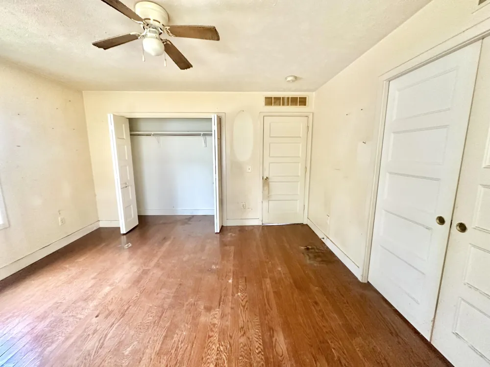 1705 Westnedge Avenue Kalamazoo City, MI 49007