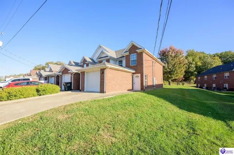 123 Poplar Circle