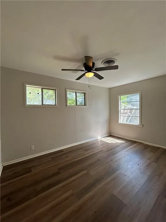 4721 Waltham Drive Corpus Christi, TX 78411