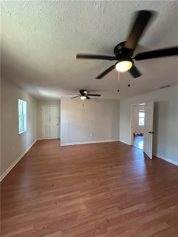 4721 Waltham Drive Corpus Christi, TX 78411