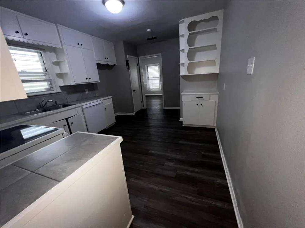 3301 Austin Street Corpus Christi, TX 78411