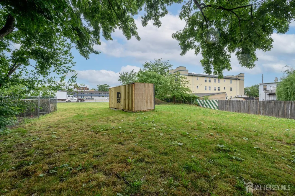 534 Grier Avenue Elizabeth, NJ 07202
