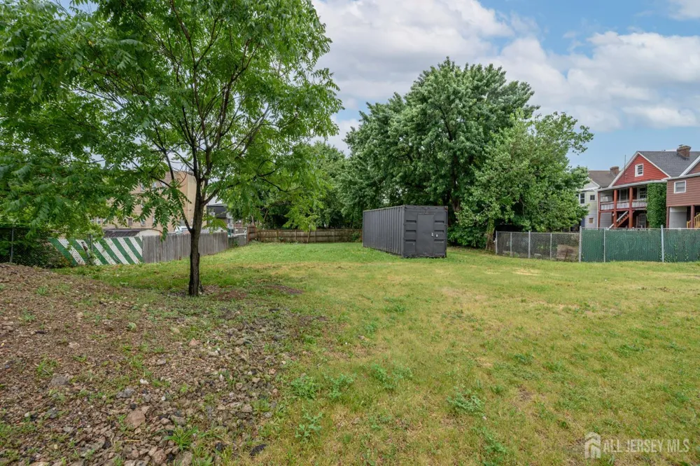 534 Grier Avenue Elizabeth, NJ 07202