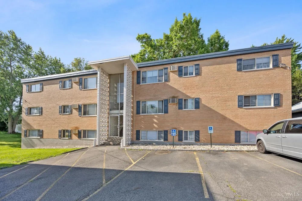 204 North East Street #10 Mason, OH 45040