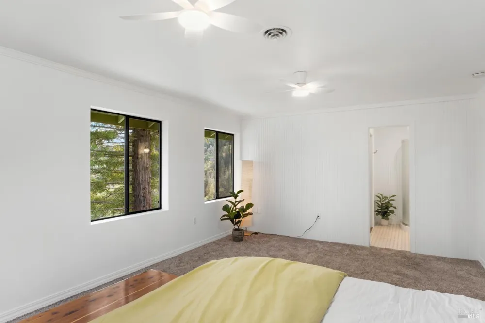 1455 Oak Knoll Road Ukiah, CA 95482