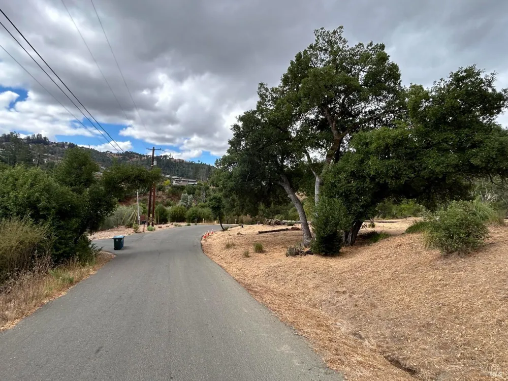 1225 Michele Way Santa Rosa, CA 95404