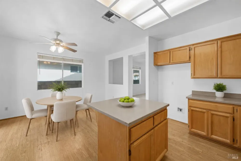 313 Pippin Court Vacaville, CA 95687