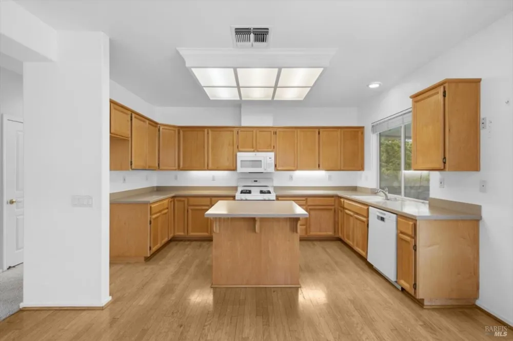 313 Pippin Court Vacaville, CA 95687