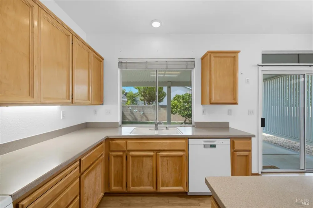 313 Pippin Court Vacaville, CA 95687