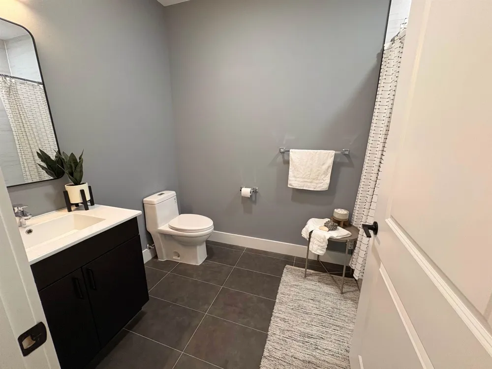 74-100 WASHINGTON AVE Belleville, NJ 07109