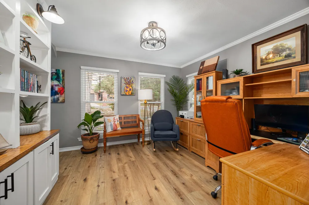20 Westwood Drive Wimberley, TX 78676