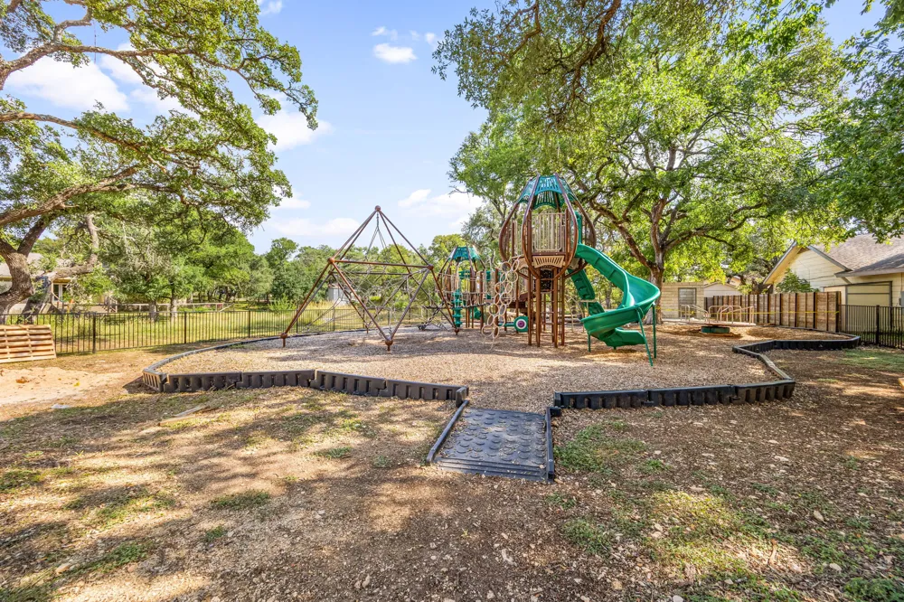 20 Westwood Drive Wimberley, TX 78676