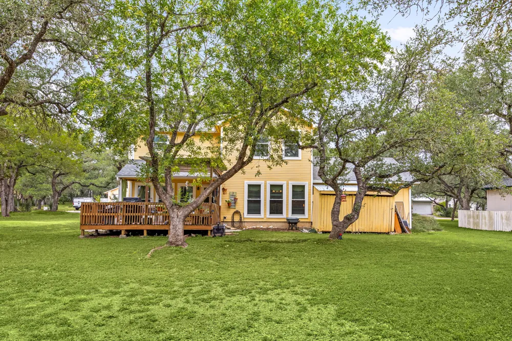 20 Westwood Drive Wimberley, TX 78676