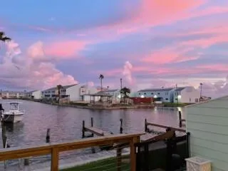 406 Nassau Dr