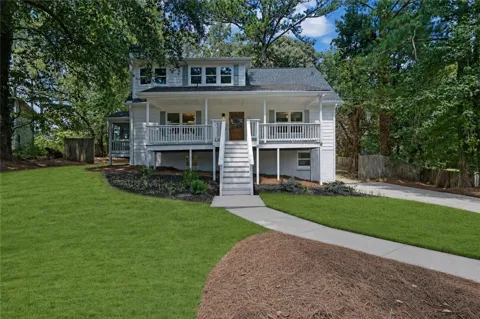 302 Hickory Lane