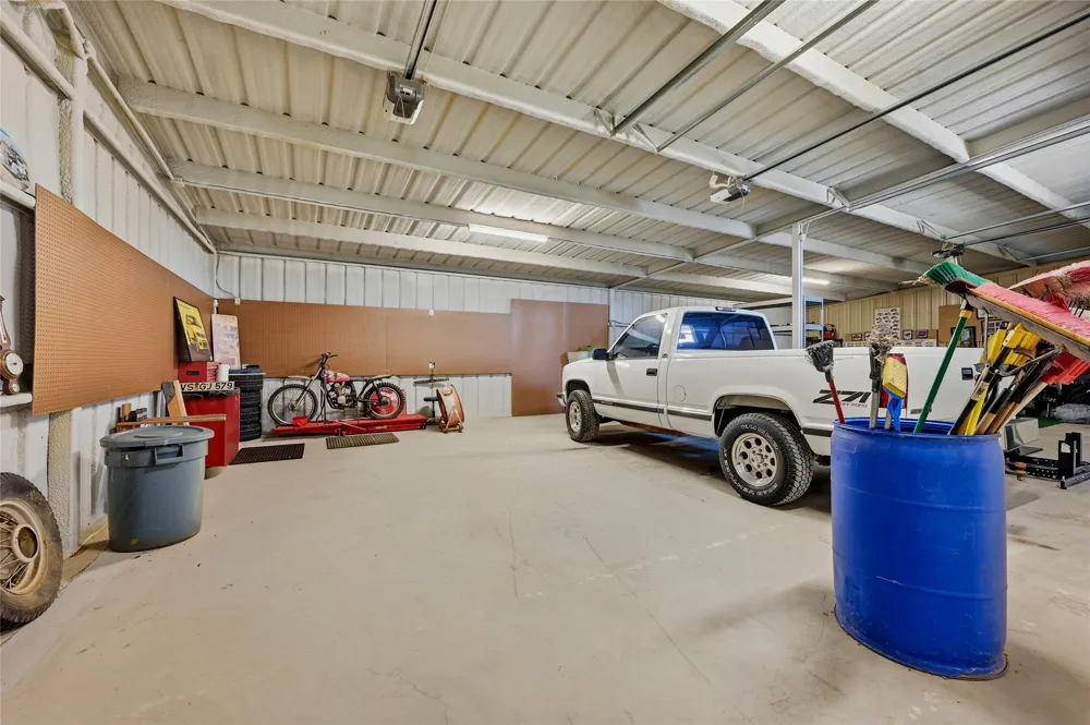 664 Earl Road Sadler, TX 76264