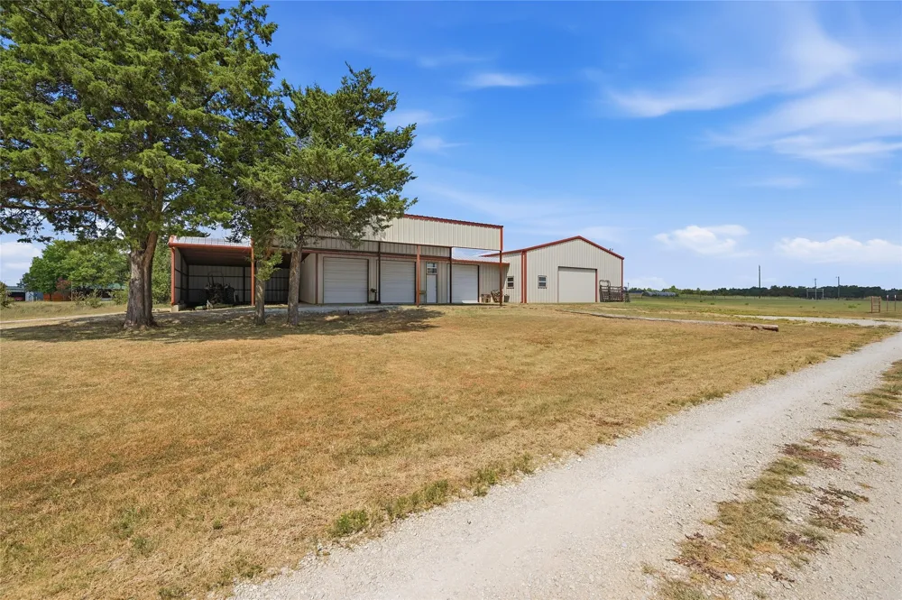 664 Earl Road Sadler, TX 76264