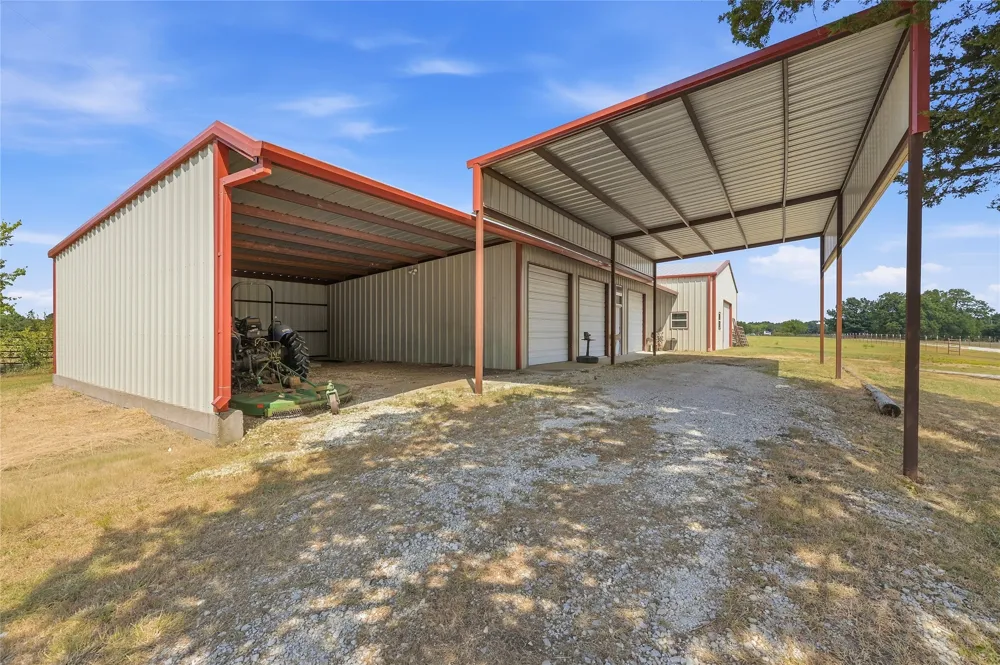 664 Earl Road Sadler, TX 76264