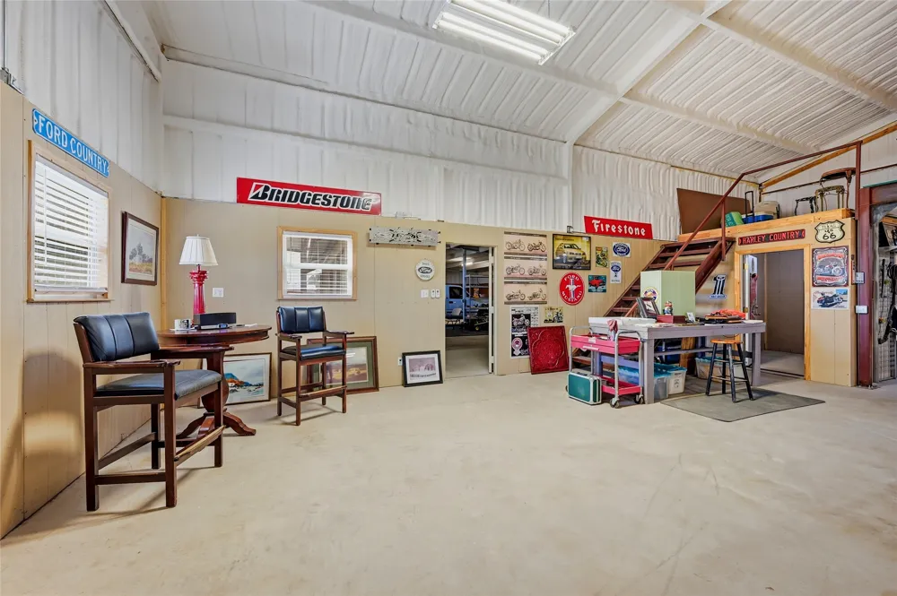 664 Earl Road Sadler, TX 76264