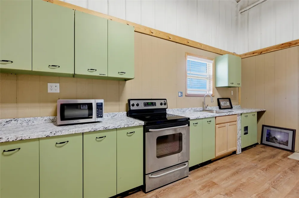 664 Earl Road Sadler, TX 76264