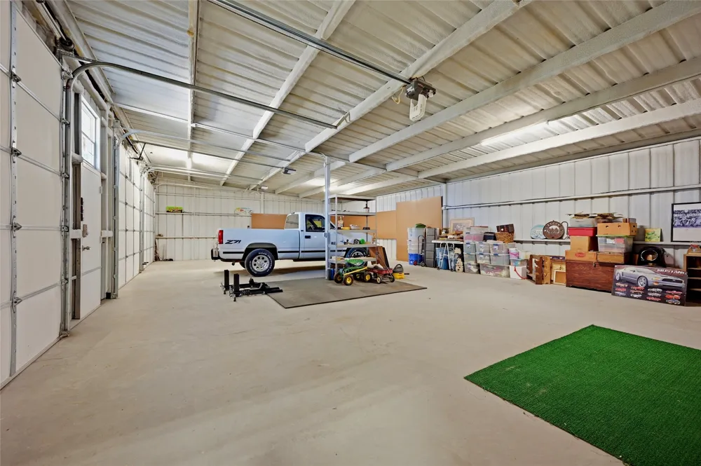 664 Earl Road Sadler, TX 76264