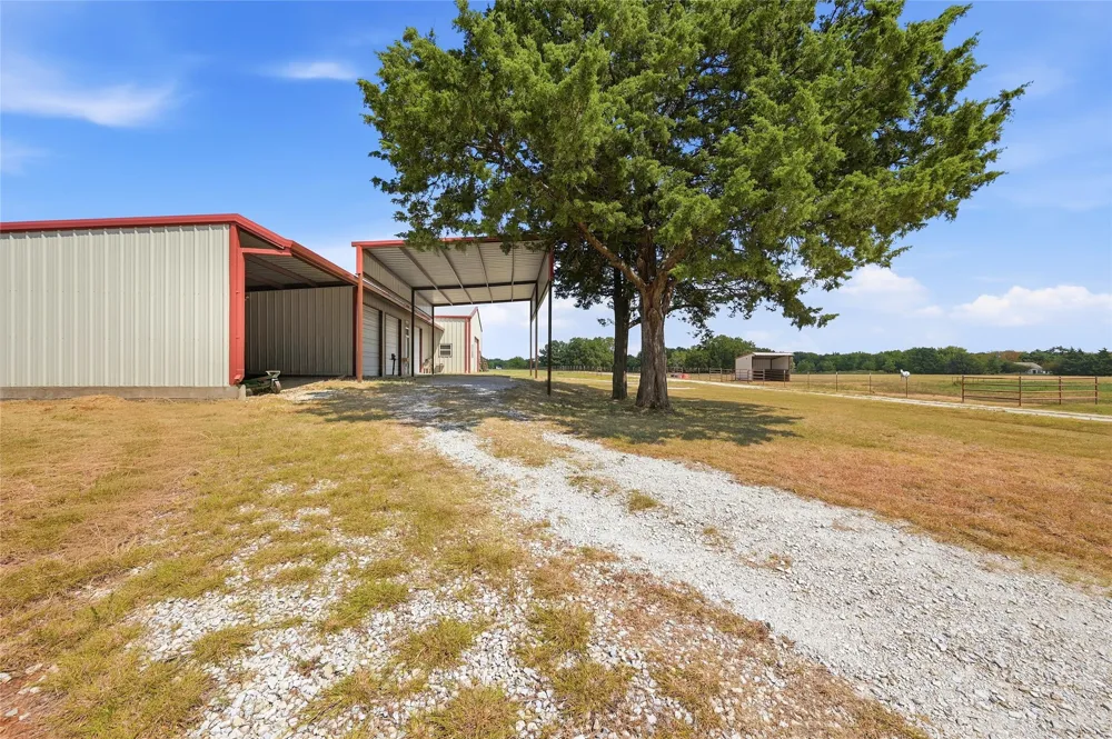 664 Earl Road Sadler, TX 76264