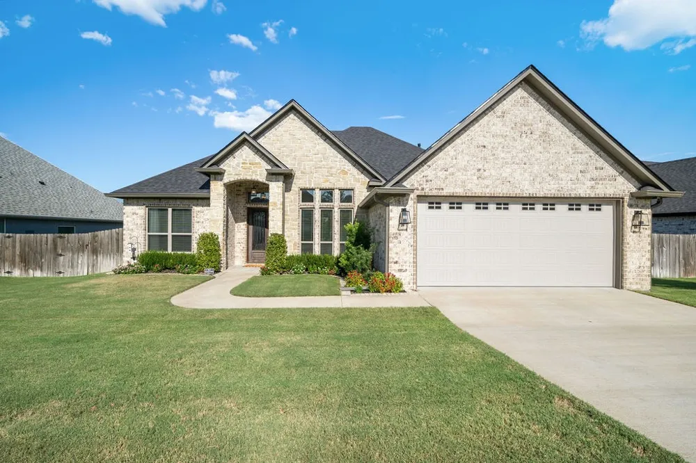 7264 Medio Creek Tyler, TX 75703