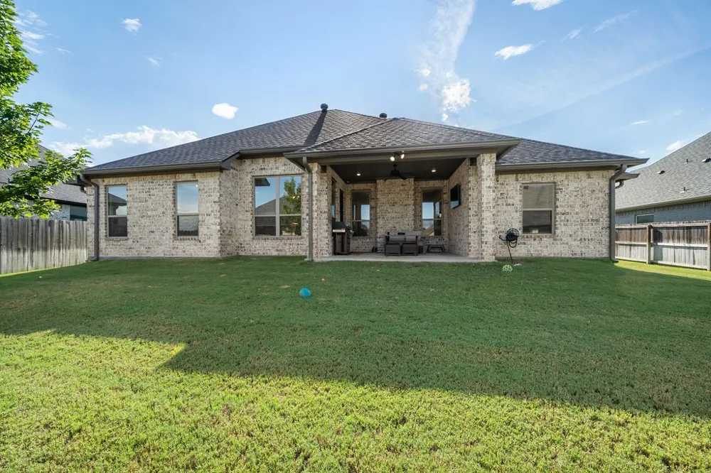 7264 Medio Creek Tyler, TX 75703