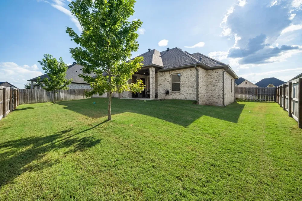 7264 Medio Creek Tyler, TX 75703