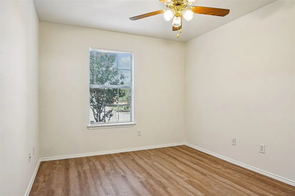 1307 Eagles Nest Trail Krum, TX 76249