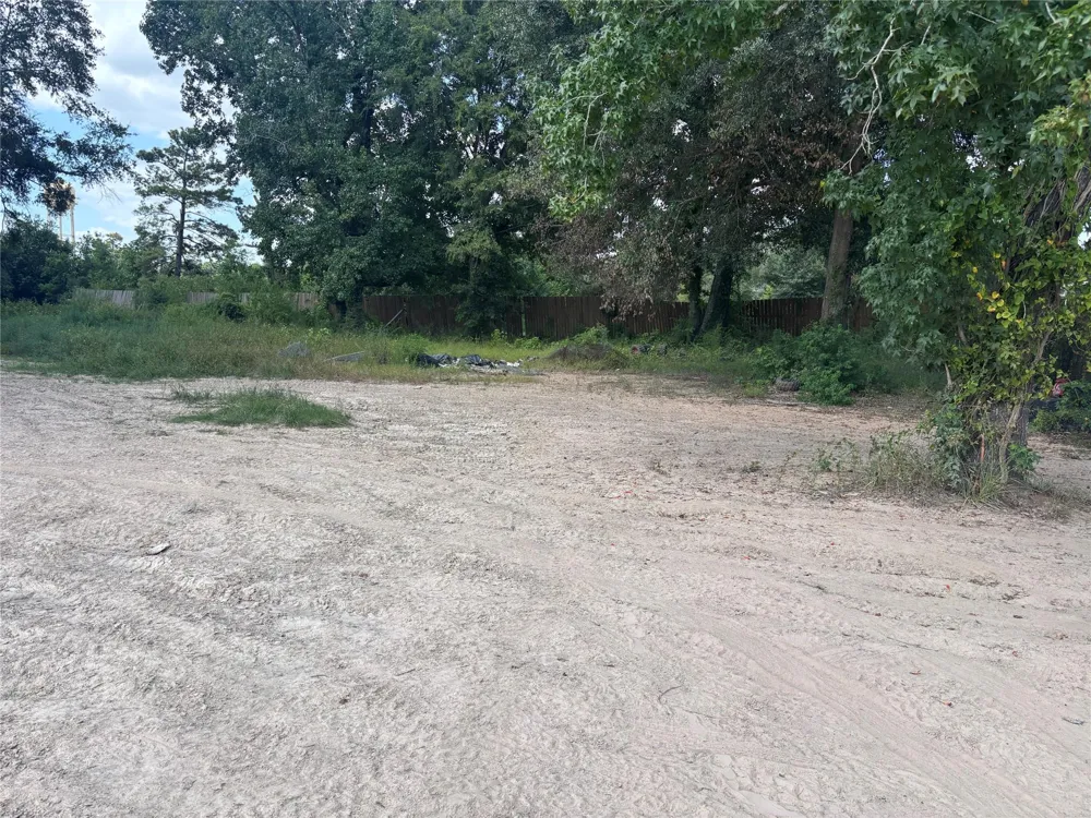 26356 E Holly Lane Splendora, TX 77372