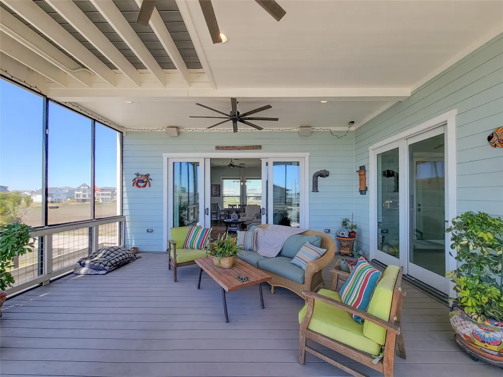 1001 Bamar Lane Galveston, TX 77554