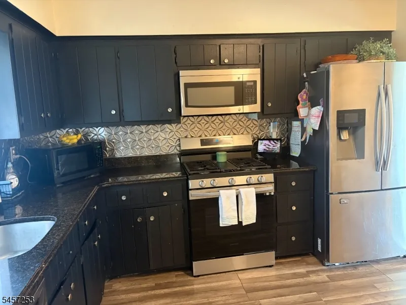 116 Lafayette Pl South Plainfield, NJ 07080