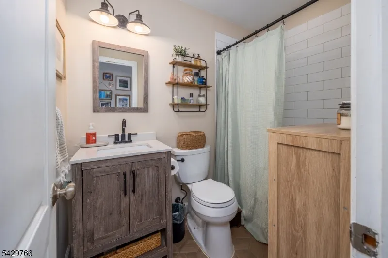 7 Sugar Loaf Ct #5 Unit 5 Vernon, NJ 07462