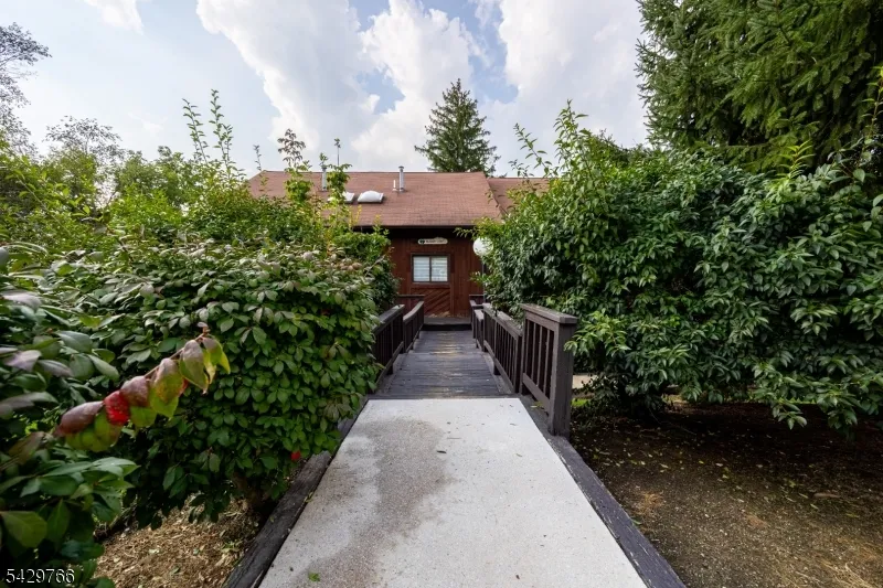7 Sugar Loaf Ct #5 Unit 5 Vernon, NJ 07462