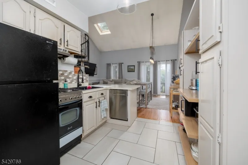 7 Sugar Loaf Ct #5 Unit 5 Vernon, NJ 07462