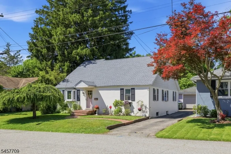 512 Monroe St Hackettstown Town, NJ 07840