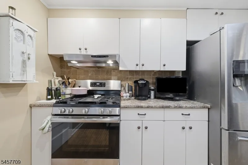 512 Monroe St Hackettstown Town, NJ 07840