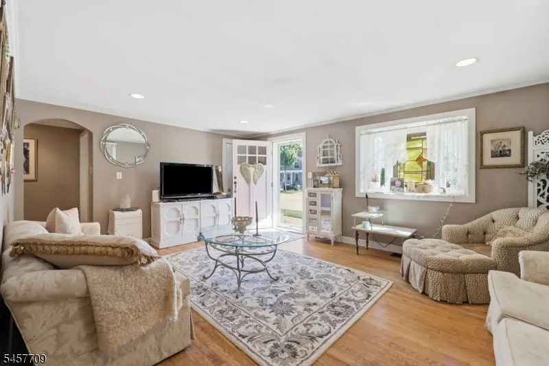 512 Monroe St Hackettstown Town, NJ 07840