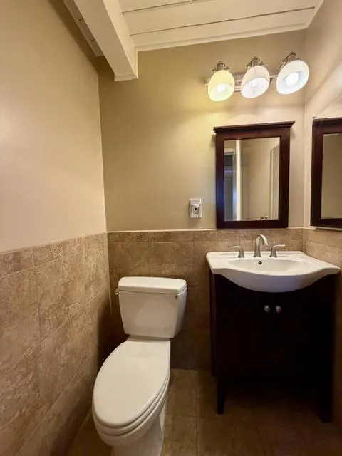 4235 Ruthelma Avenue Palo Alto, CA 94306