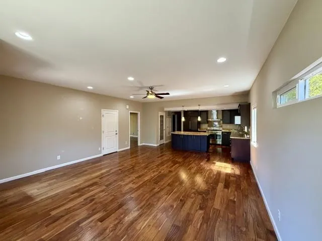 4235 Ruthelma Avenue Palo Alto, CA 94306